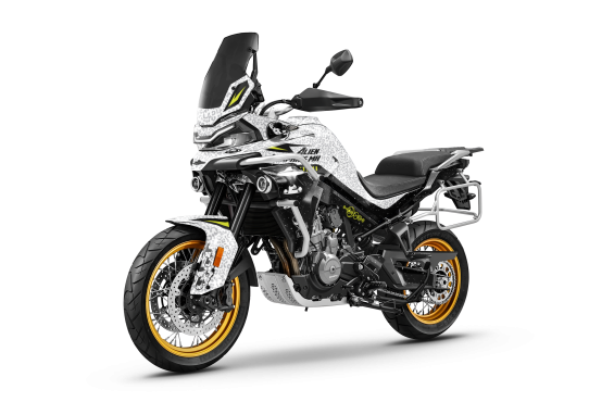 CFMOTO 800MT Design 1