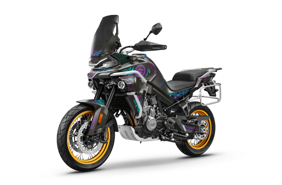 CFMOTO 800MT Design 4